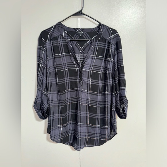 Torrid Women’s Harper Plaid Georgette Button Down Top Size 1X - Picture 2 of 6